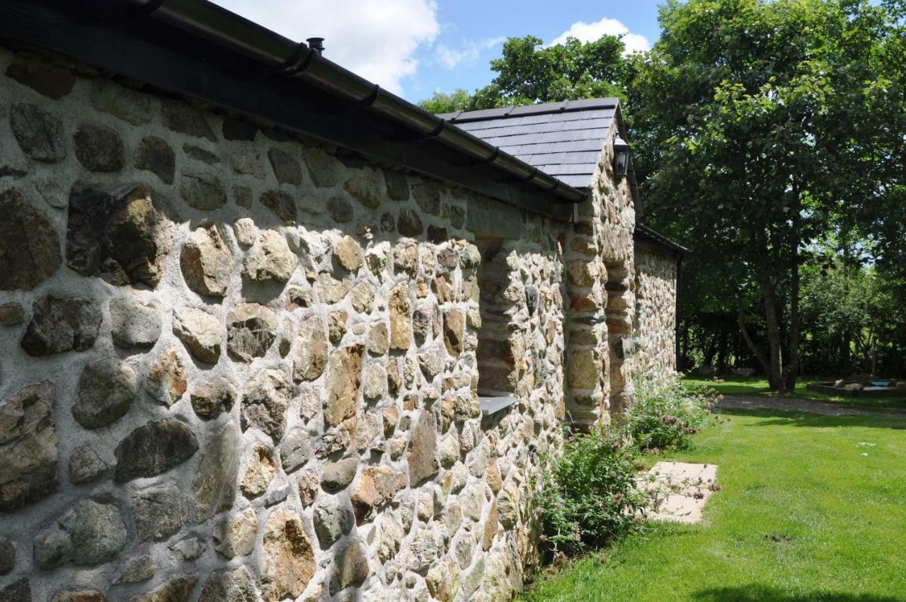 Vila The Barn At Cae Bach Gwalchmai Exteriér fotografie
